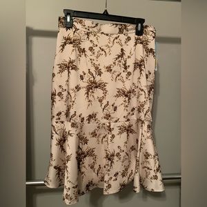 Patterned fit and flare skirt